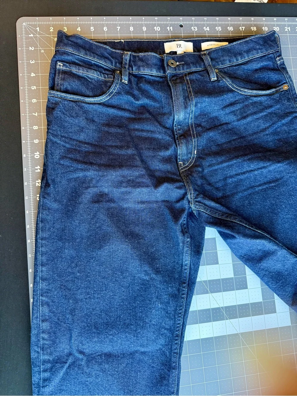 Banana Republic Authentic Straight Jeans * Dark Rinse * 34x32 * 99% Cotton NWOT